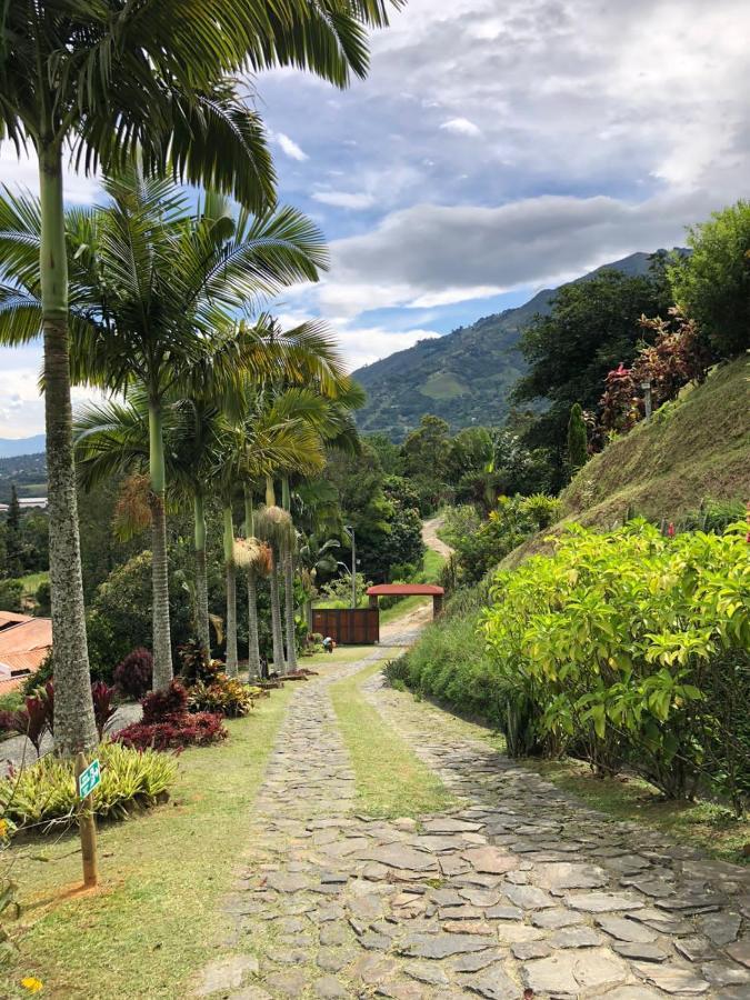 Finca Hotel Tierra Verde Girardota Exteriér fotografie
