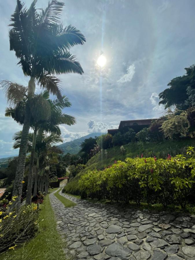 Finca Hotel Tierra Verde Girardota Exteriér fotografie