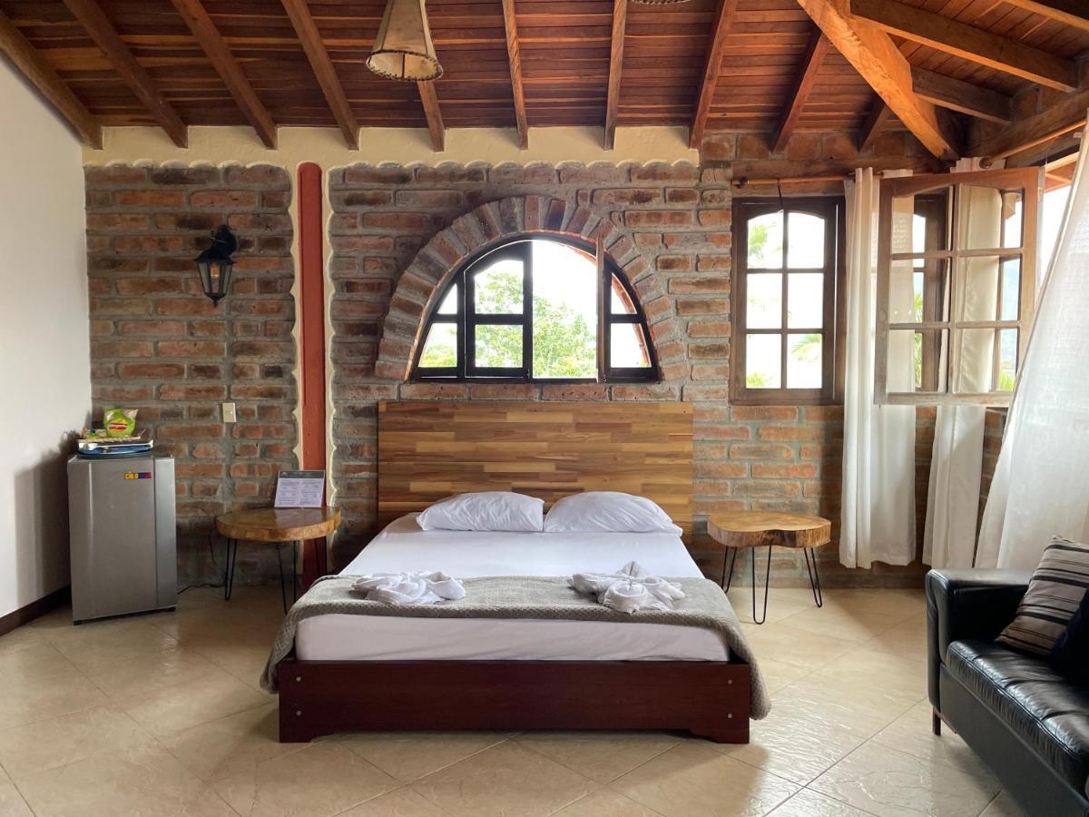 Finca Hotel Tierra Verde Girardota Exteriér fotografie