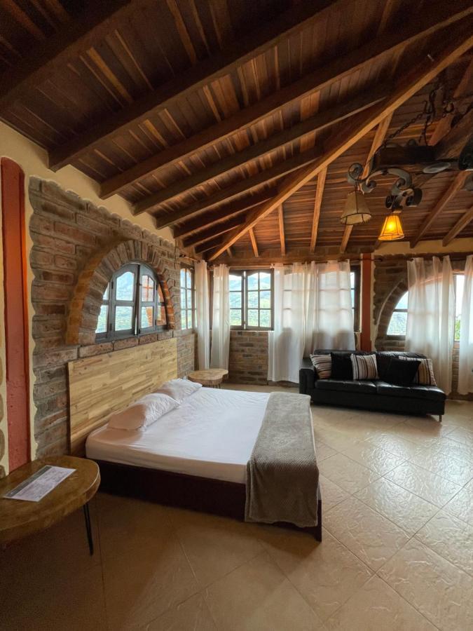 Finca Hotel Tierra Verde Girardota Exteriér fotografie